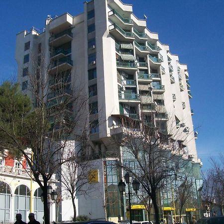 Sun Tower-Center Of Tirana Exterior foto